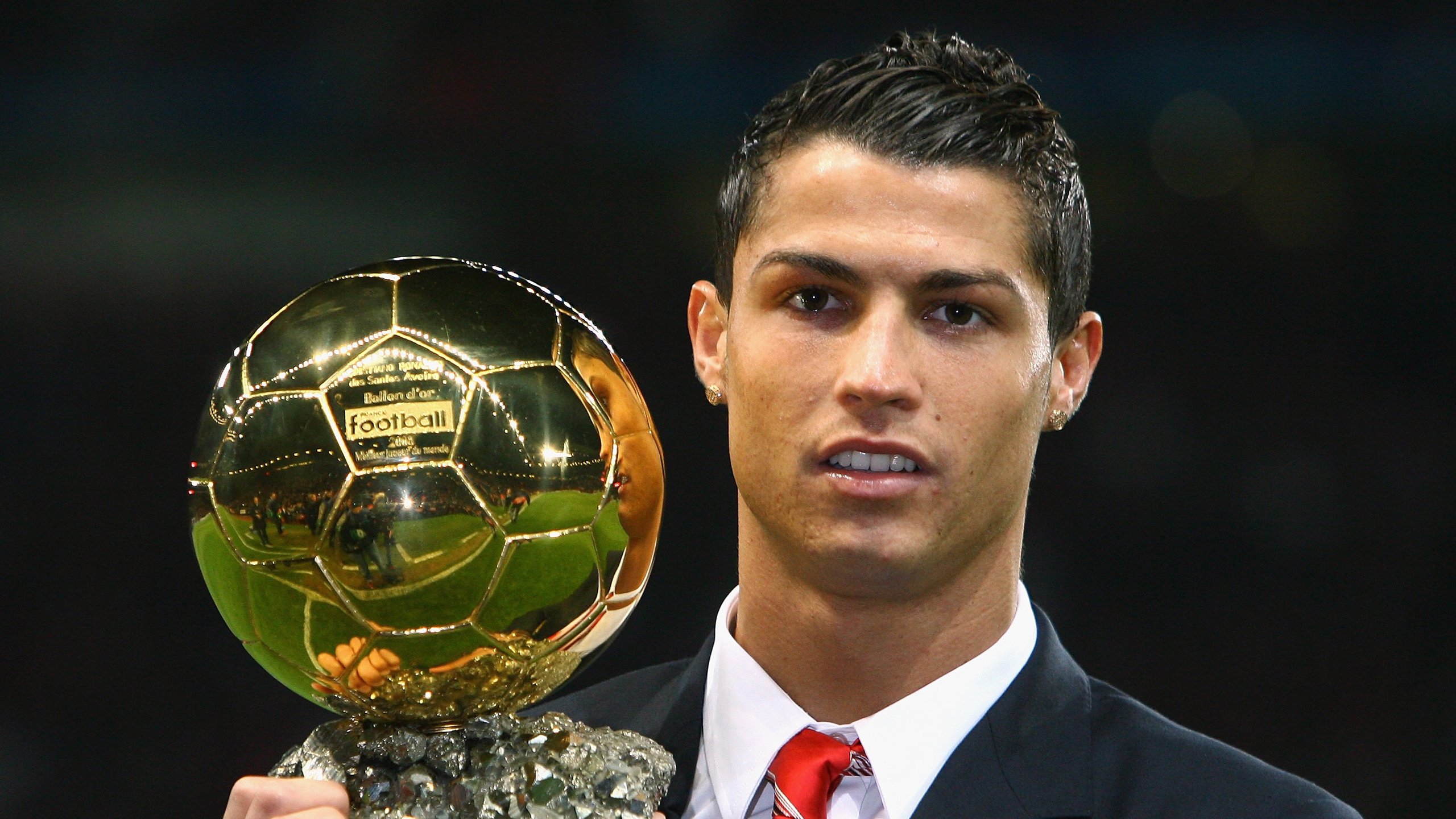 戈贝尔的火焰与山西的城墙，当火热成为一种绝对存在